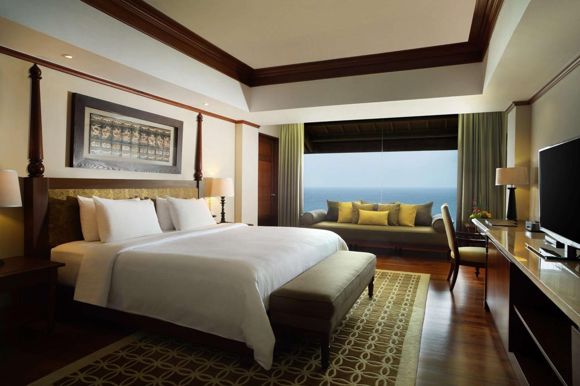 Hilton Bali Resort Nusa Dua  Exterior photo A bedroom at the hotel