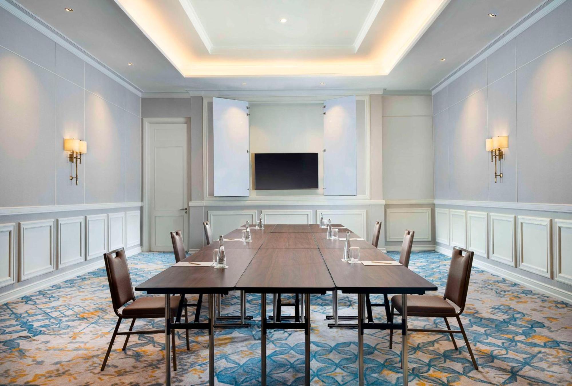 Hilton Bali Resort Nusa Dua  Exterior photo Meeting room