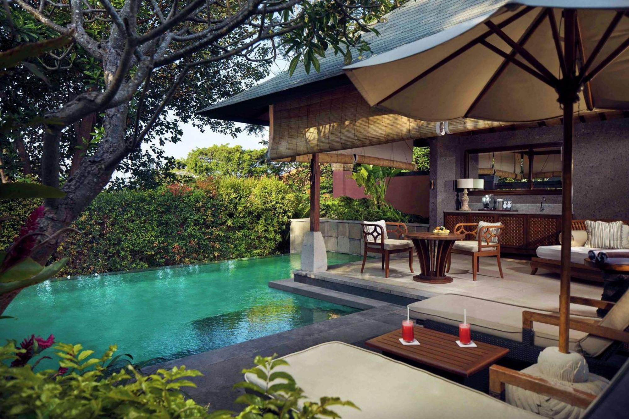 Hilton Bali Resort Nusa Dua  Exterior photo A pool villa at The Oberoi, Mumbai