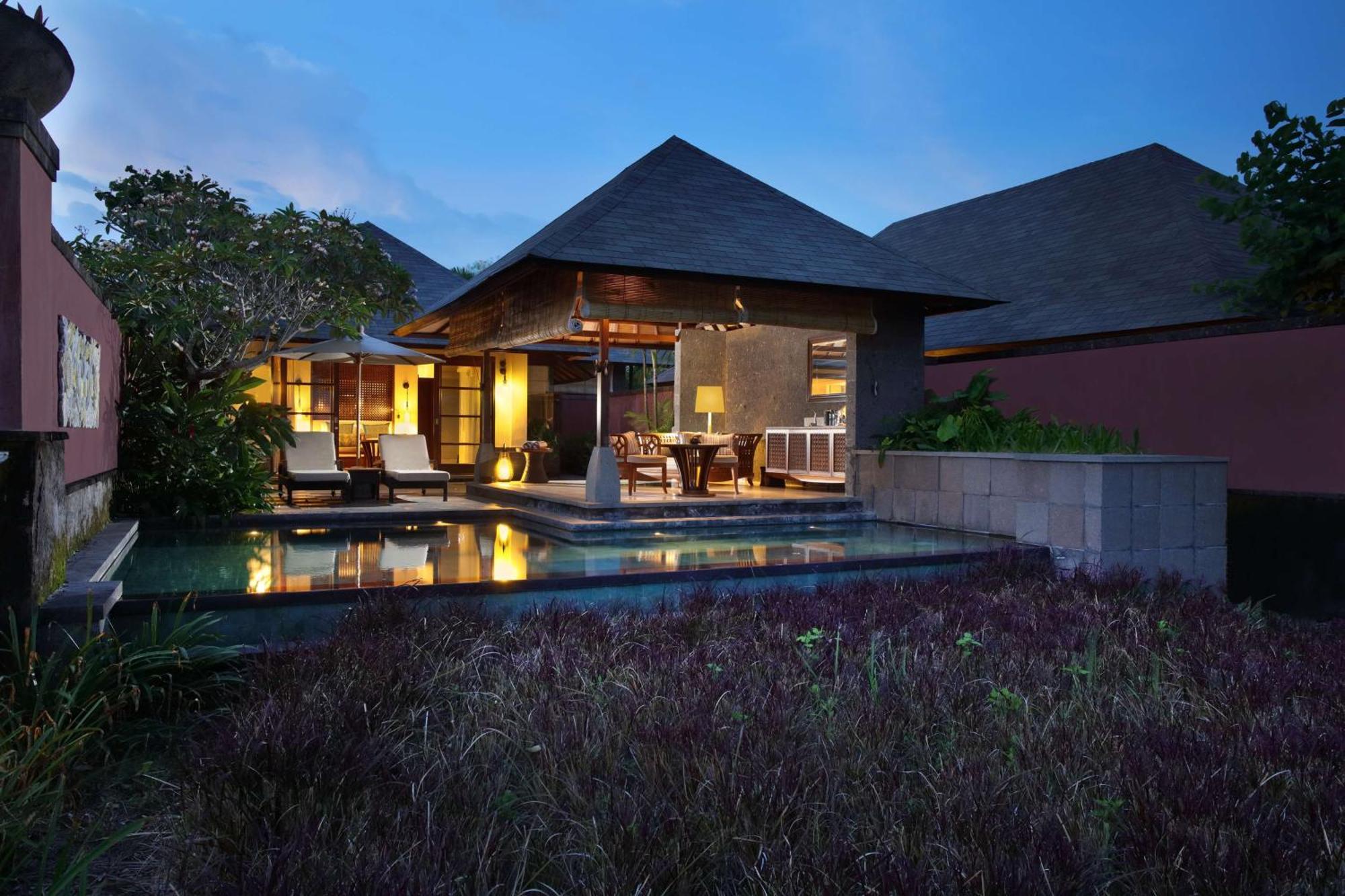 Hilton Bali Resort Nusa Dua  Exterior photo A pool villa at The Sarojin