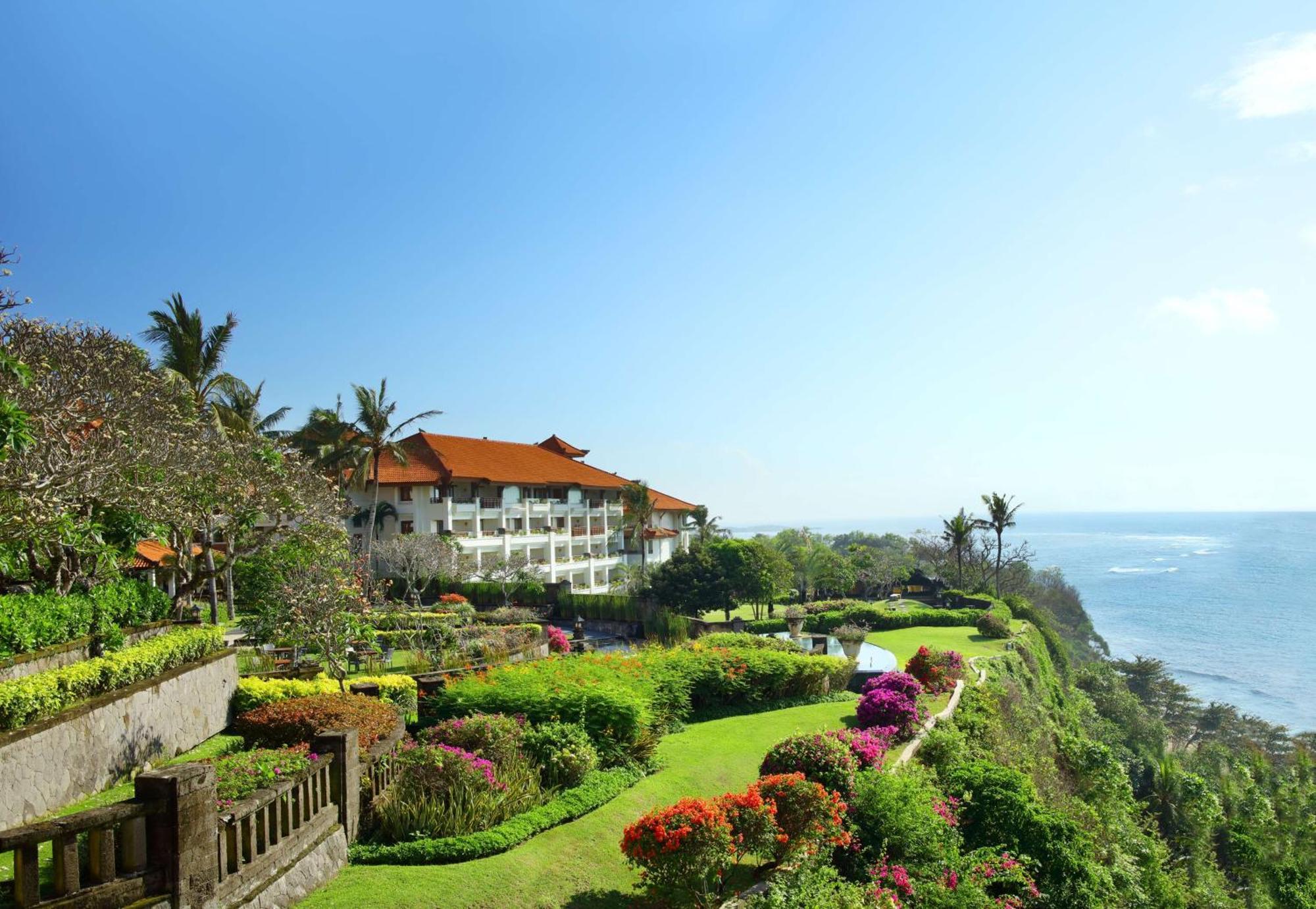 Hilton Bali Resort Nusa Dua  Exterior photo The resort's main building